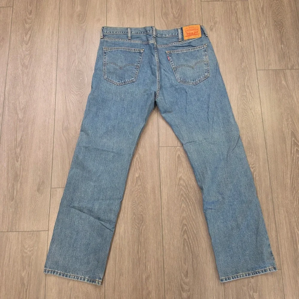 Levis these levi